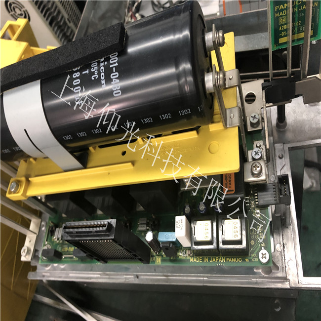 �l�ǿư��\�C����LR-Mate-200iD�ŷ��Ŵ����S��