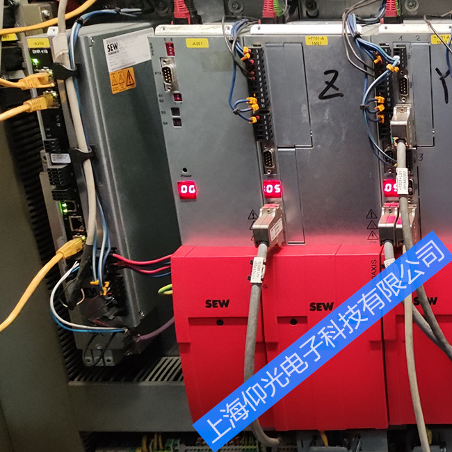 SEWِ���ŷ������\�Ј�F06�S���Ԓ