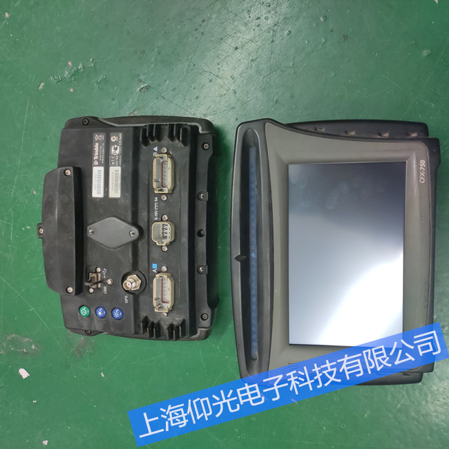 Trimble�쌚�r(n��ng)�C�����@ʾ���S��CFX-750�|��������