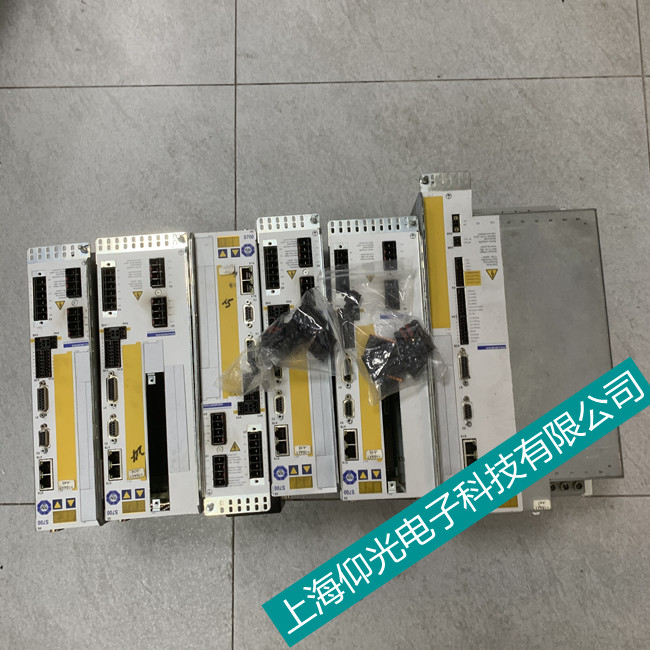 �Ơ�Ħ��S700�(q��)��(d��ng)���@ʾ��(b��o)��F104���ϾS�� �ɜy(c��)ԇ