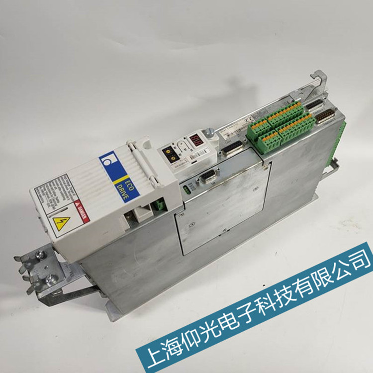 ������ʿ��(l��)�ŷ��Ŵ���ͨ��ϵ�y(t��ng)�e(cu��)�`���������c(di��n)