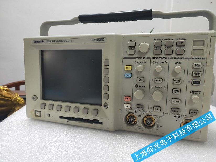 �Ϻ��ζ�̩��ʾ����TDS3032�M��ȥϵ�y(t��ng)�S�ތ���