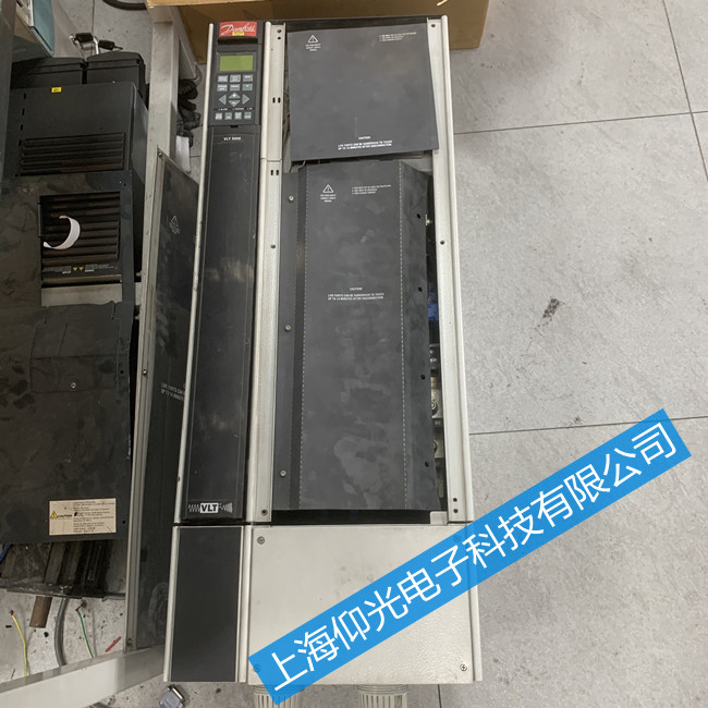 ����˹׃�l���S�� FC-302P160T5E00H2BG��8̖�S��