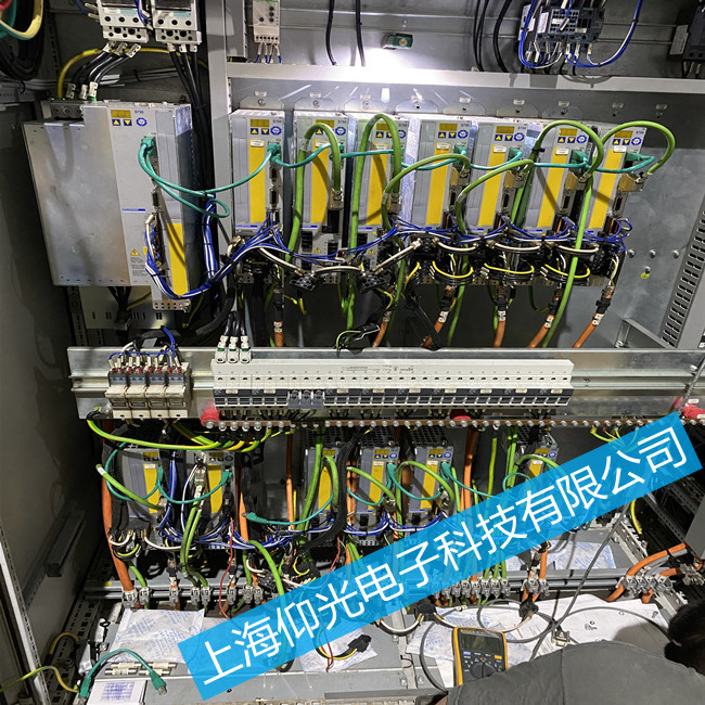 Kollmorgen�Ơ�Ħ���ŷ������S�� Servostar 601-620��F04�S��