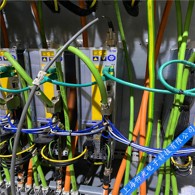 �Ơ�Ħ���ŷ������o�@ʾ�S��-Servostar 600ϵ�Ј�F05Ƿ���S��