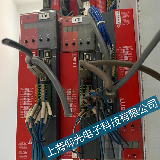 ·˹��cdeϵ���ŷ�����Ӳ���e�`�S���c