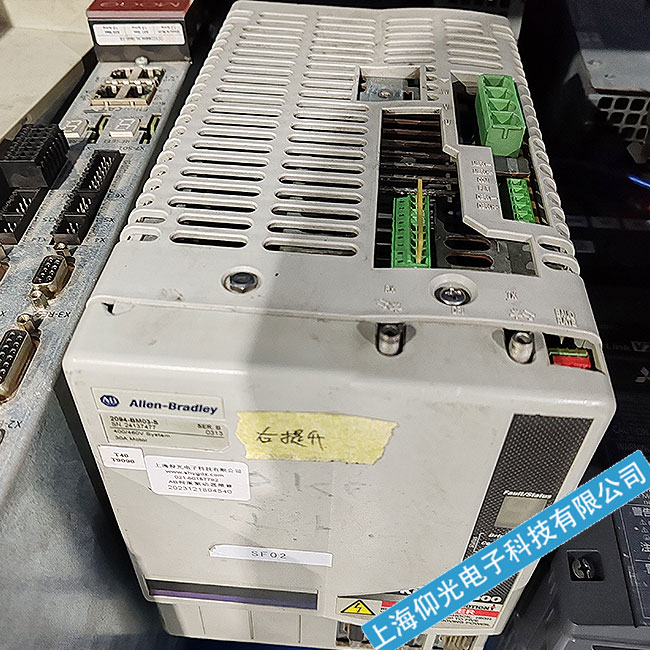 ���հ��c�_���f��AB�ŷ������^�����ϾS��LED���W�q�S��