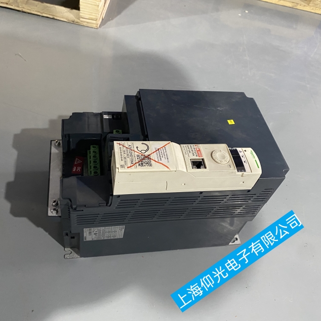 �B�Tʩ�͵�׃�l���������l(f��)�F(xi��n)�·���ϵ�һ��(g��)��ݼ����F(xi��n)�İ��F(xi��n)�󣨌��I(y��)�S�ވF(tu��n)�(du��)��