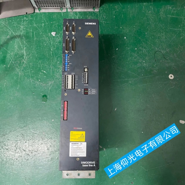 �������T(m��n)���ŷ��(q��)��(d��ng)��LED���W�q��һֱ�tɫ���ϾS��-��(d��ng)���ȡ