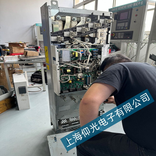 ����ABB ACS880׃�l����(b��o)A6A4��ʾ늙C(j��)�~��ֵ늙C(j��)����(sh��)�O(sh��)���e(cu��)�`���ϾS��