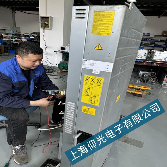 �Ͼ�׃�l��ABB ACS580늉��oݔ�����ϾS���k�����]�S��