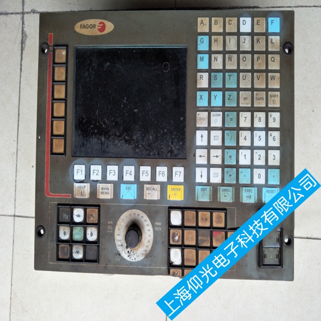 ���ݰl�񔵿�ϵ�yCNC 8035TCͨ늛]���κΆ����E����ϾS�ރr��