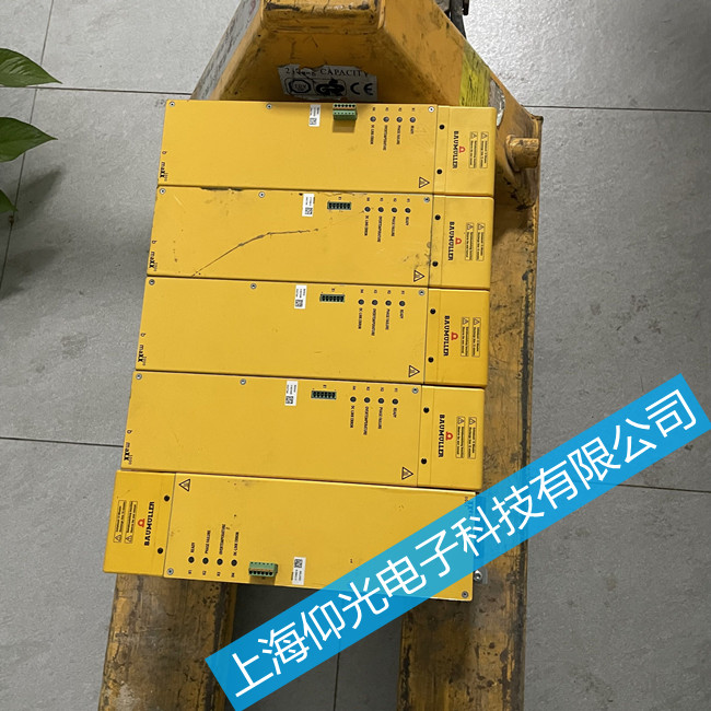 �U����/�����������S��-BM4600ϵ�Ј��ԴP0261�@ʾ3�S��